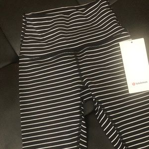 Wunder Under Crop (High-Rise) 21”